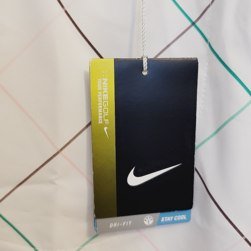 🆕️ Nike Golf Dri-Fit Tour Performance Bermuda Shorts - Picture 7 of 11